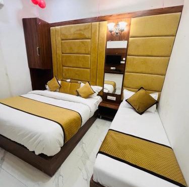 Hotel Royal Sandhu