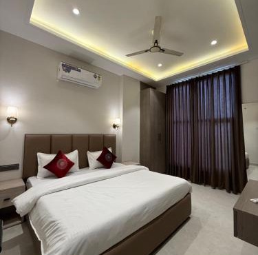 Hotel sky inn