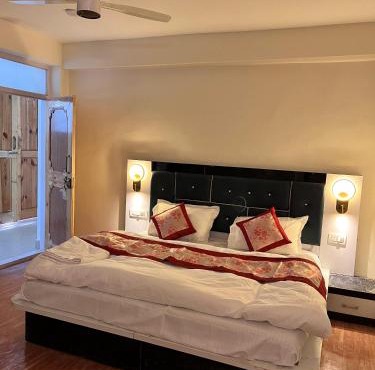 Hotel The Kargil Castle