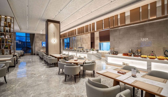 Howard Johnson By Wyndham Jufu Plaza Jinxi