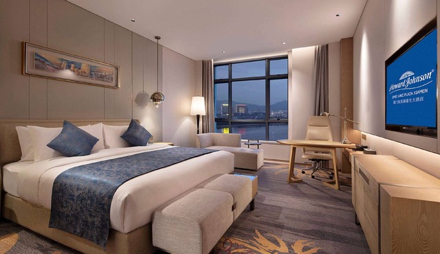 Howard Johnson by Wyndham Jimei Lake Plaza Xiamen
