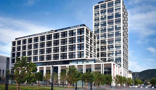 Howard Johnson Parkland Hotel Dalian