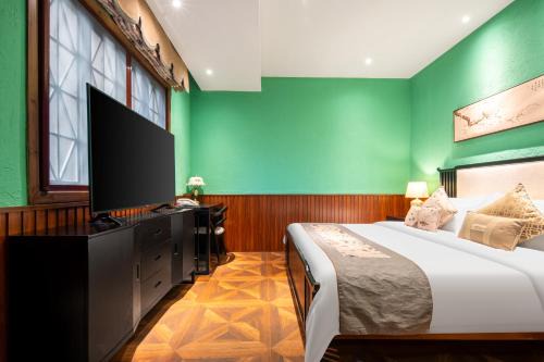 Huangling Shaiqiu Boutique Hotel