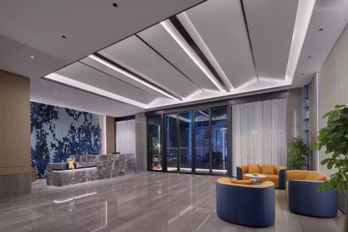 Huanman Hotel Zhuzhou Chaling Branch