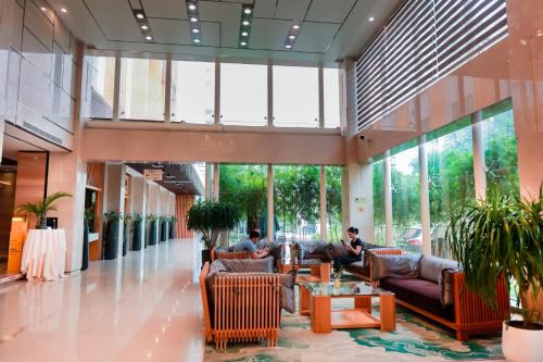 Huayu Hotel