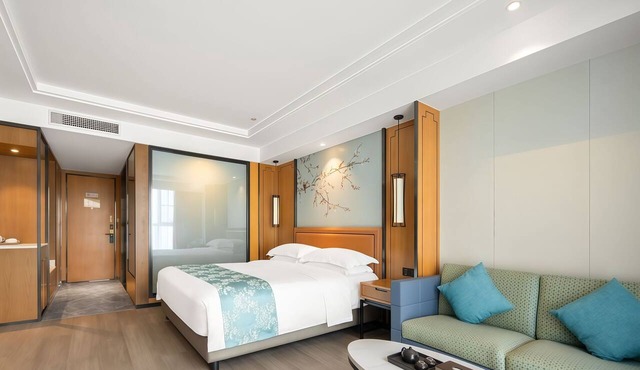 Huhua International Hotel