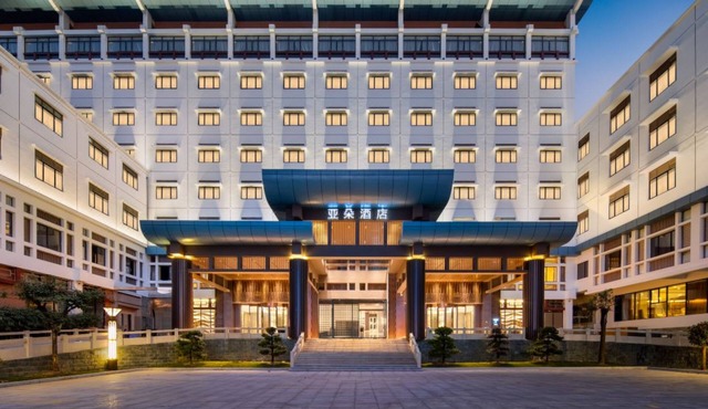 Huizhou Huiyang new city Yaduo Hotel