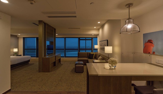 Hyatt House Shenzhen Airport