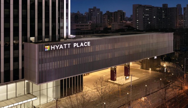 Hyatt Place Shanghai Tianshan Plaza