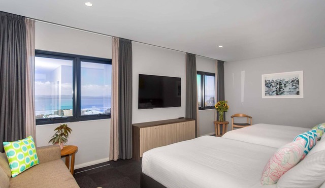 ibis Styles The Entrance
