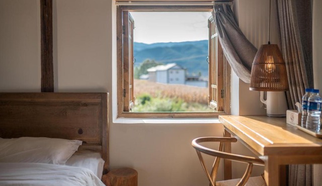 Inn in the field