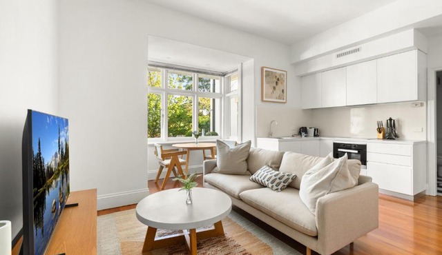 Inner-West Studio in a Perfect Location
