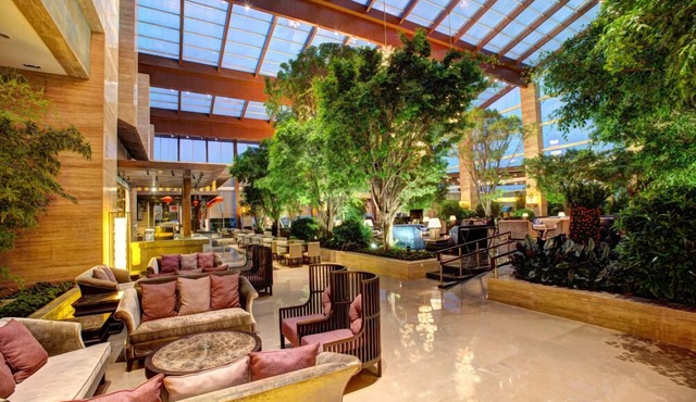 InterContinental Heilong Lake by IHG