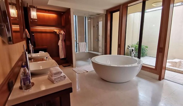 InterContinental Huizhou, an IHG Hotel