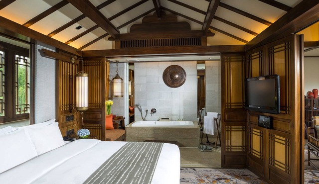 InterContinental Lijiang Ancient Town Resort by IHG