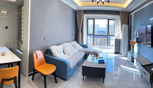 International Travel Suite is ideal for your trip with family, friends or solo.
