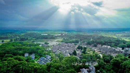 Ji'an Diaoyuan Ten-Mile Fragrant Village