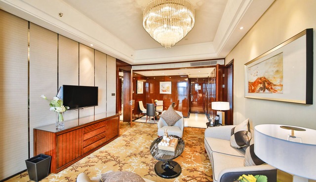 Jianghai Country Garden Phoenix Hotel