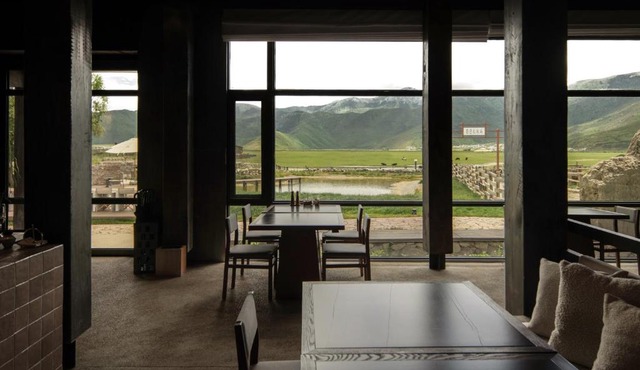 Jianglu·Serton Nomadic Hotel, Shangri-La