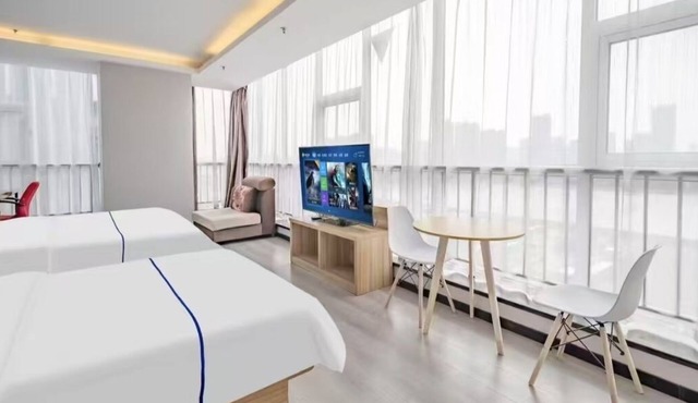 Junjue hotel