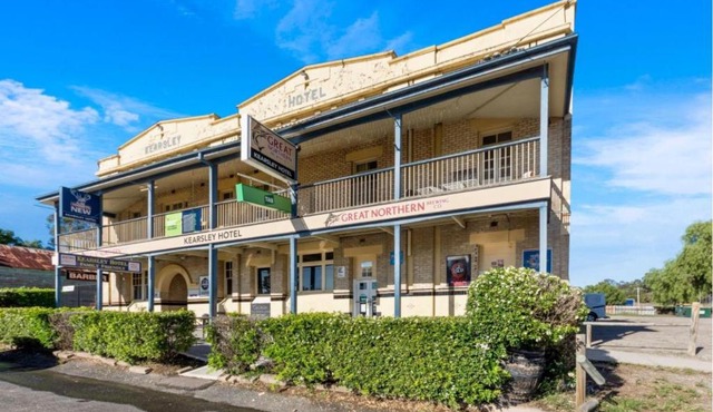 Kearsley Hotel