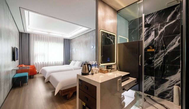 KEGUAN RUIXUAN HOTEL