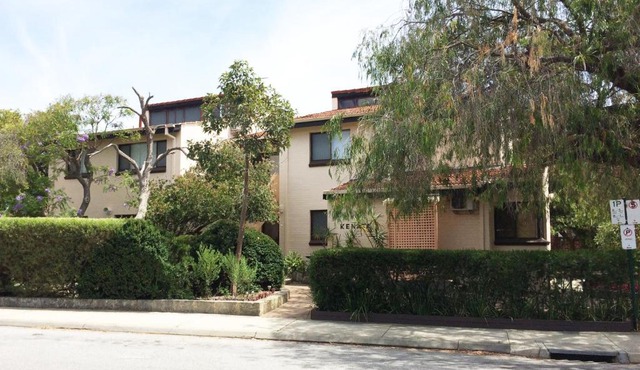 Kenata-Fairway Apartment Hotel