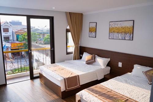 Khách sạn SOLAR HOTEL