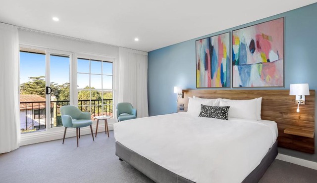 Killara Hotel & Suites