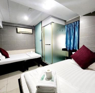 KK Hotel - Hostel - 24 hrs Reception in Flat C2 , Tsim Sha Tsui Building, 83-97 Nathan Road, Tsim Sha Tsui, Kowloon