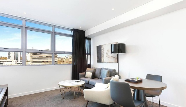 KozyGuru | Chatswood | Convenient 1 Bed Studio Apt