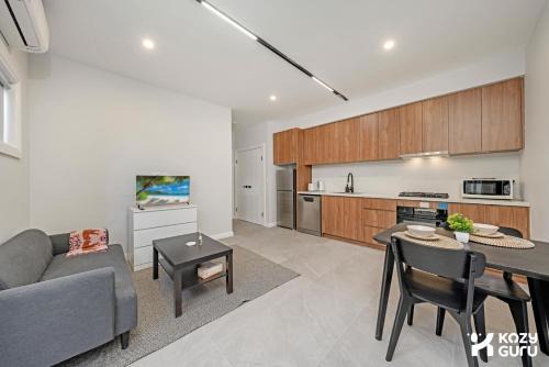 KozyGuru | Cobbitty | Cozy One-Bedroom Retreat