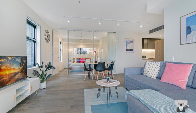 KozyGuru Wolli Creek 1 BED APT Sydney Airport & CBD NWC020