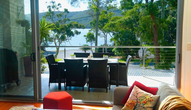 Lake Getaway @ Elizabeth Beach