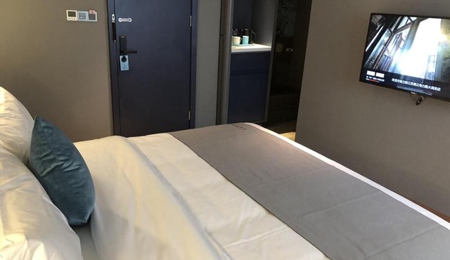 Lano Hotel Zhenjiang RT-Mart
