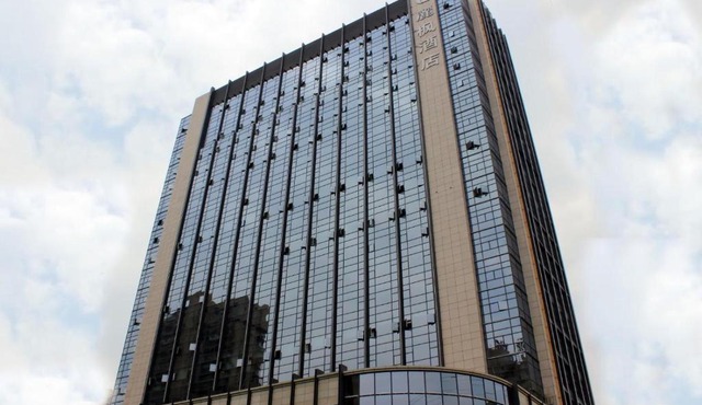 Lavande Hotel Neijiang Hanan Avenue