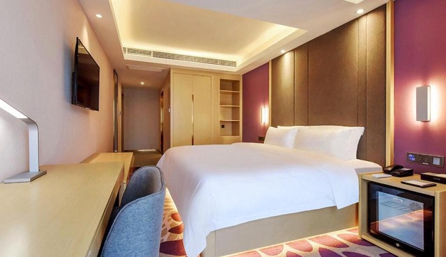 Lavande Hotels·Chongqing Longtoushi North Railway Station