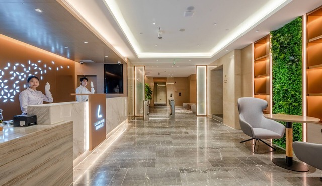 Lavande International Huawei Guangzhou
