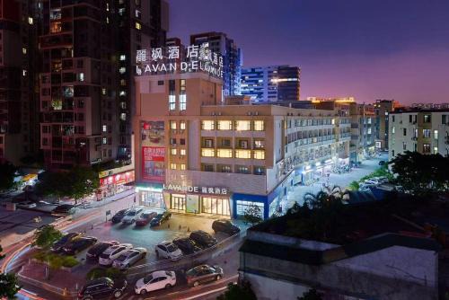 Lavande International Hotel Pazhou Convention & Exhibition Center Eastxiaonan Metro Station Branch - Free Deliver Service to Guangzhou Baiyun International Airport & Free Shuttle Bus to Canton Fair Complex During Canton Fair Period