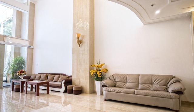 Le Centre Hotel