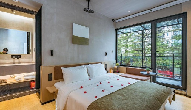 LIA Hotel Xili Branch