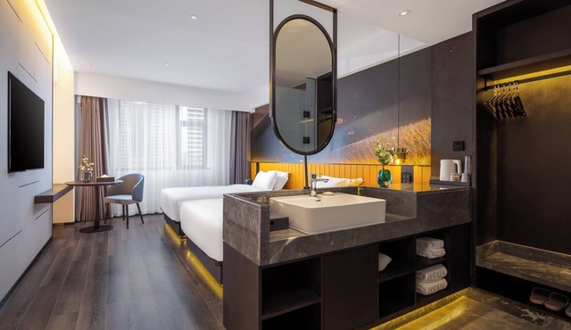 LiangZhi Huipin Hotel