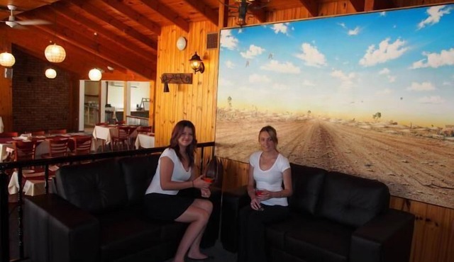 Lightning Ridge Outback Resort & Caravan Park