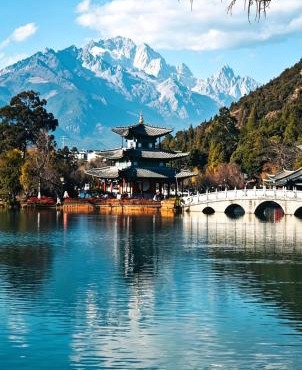 Lijiang Lize Graceland Artistic-Suite Hotel 丽泽雅舍画院客栈木府院