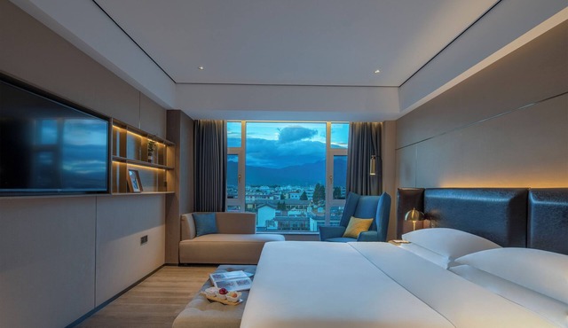 Lijiang Old Town Echarm Plus Hotel