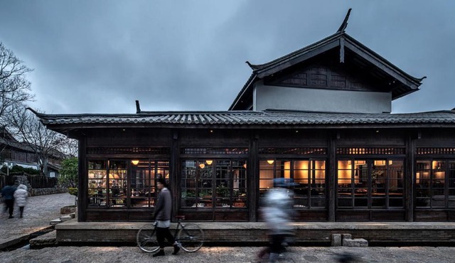 Lijiang Old Town Lanshe Hotel