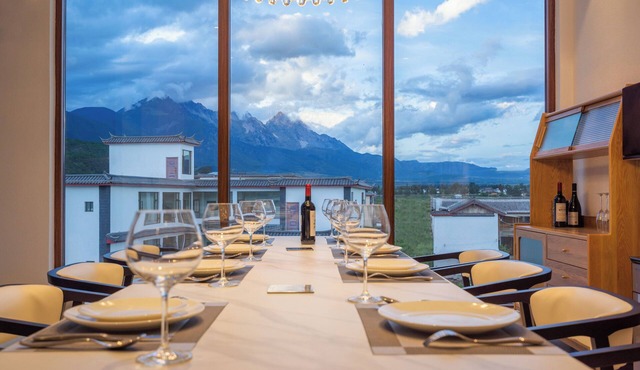 Lijiang Snow Mountain Bengu Hotel (Shuhe Ancient Town Branch)