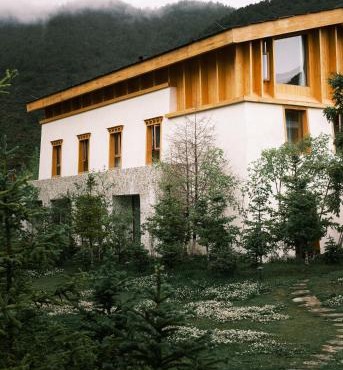 Linden Centre Naada
