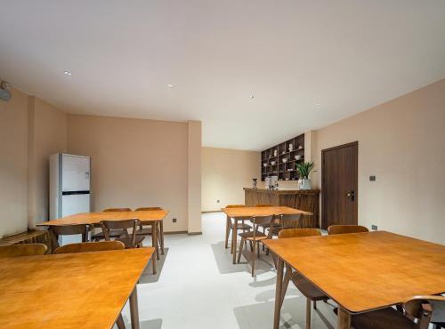 Lingxi Riverview Boutique Homestay - Phoenix Ancient Town