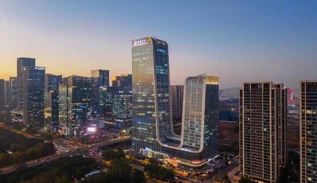 Lisi Future Hotel (Yiwu International Business City Shihang Center)